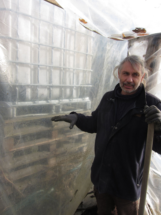 Pascal, maraîcher et maître nageur.