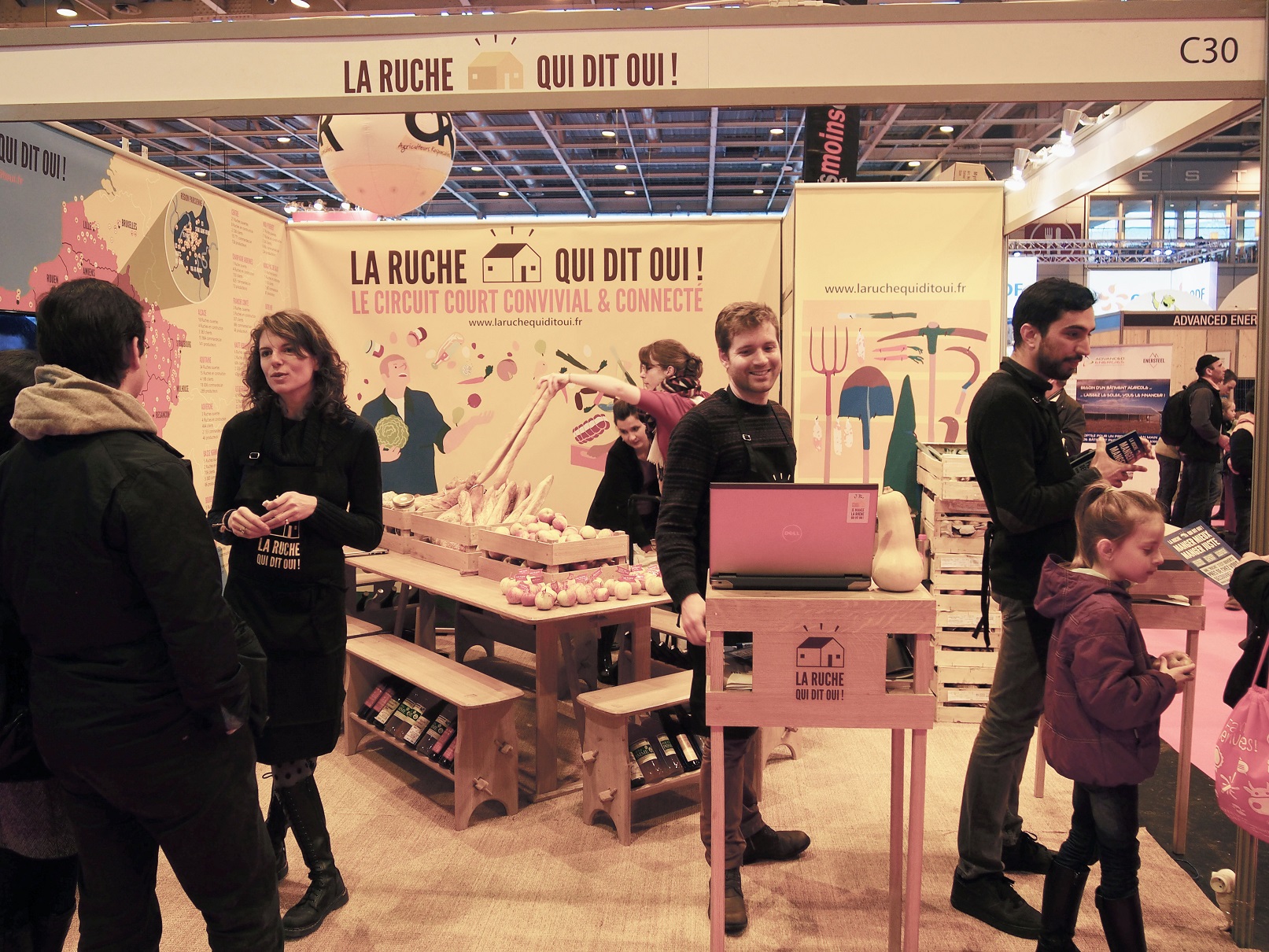 La Ruche qui dit Oui au salon de l'agriculture. La Ruche qui dit Oui au salon de l'agriculture.