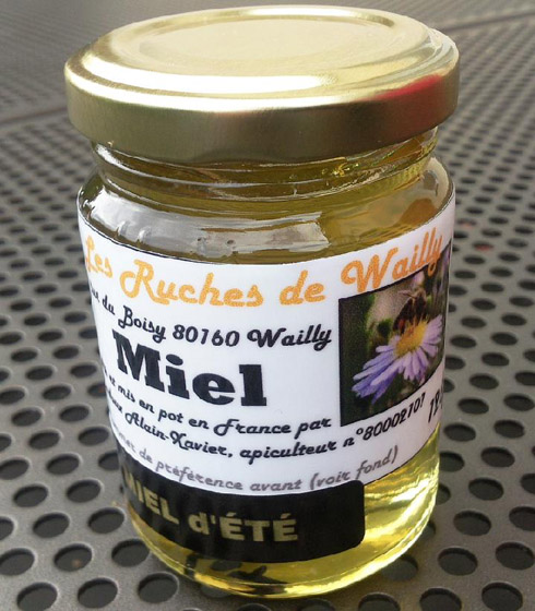 Et voilà le miel fleurs d'été.